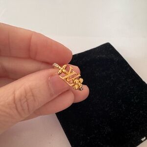 Louis Vuitton Gold Monogram Ring